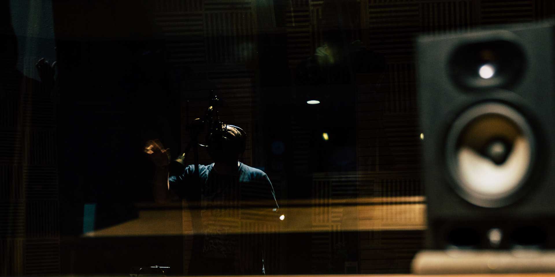 freelance voice over my studio header img